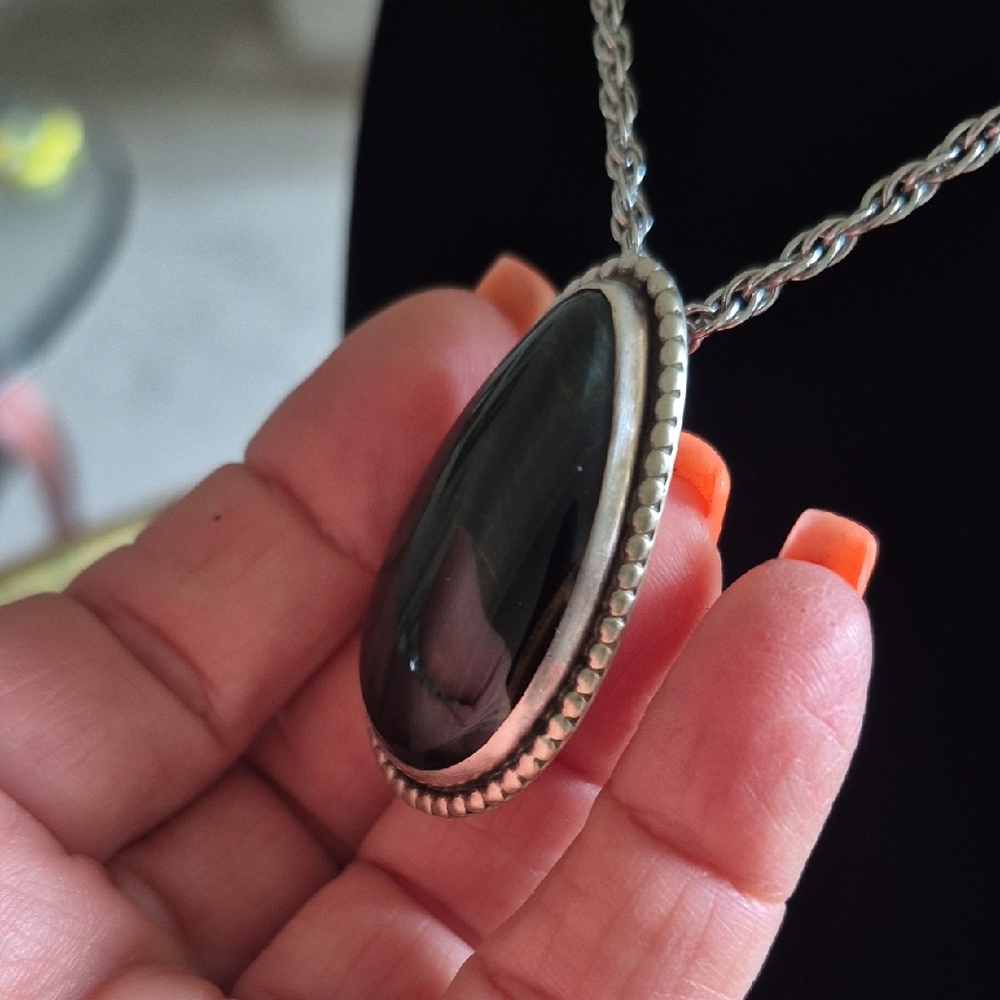 Elegant Labrodite Silver Pendant